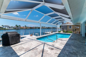 Waterfront 3 Bed I Wide Water Views I Heated Pool